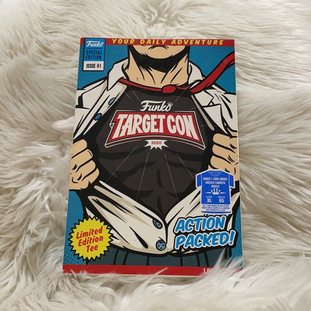 🦋5/$25 Funko Target Con 2020 shirt
